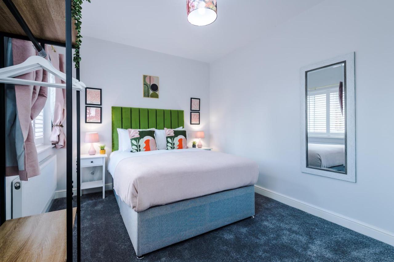 Beechwood Lodge Serviced Apartment Coventry Exteriör bild