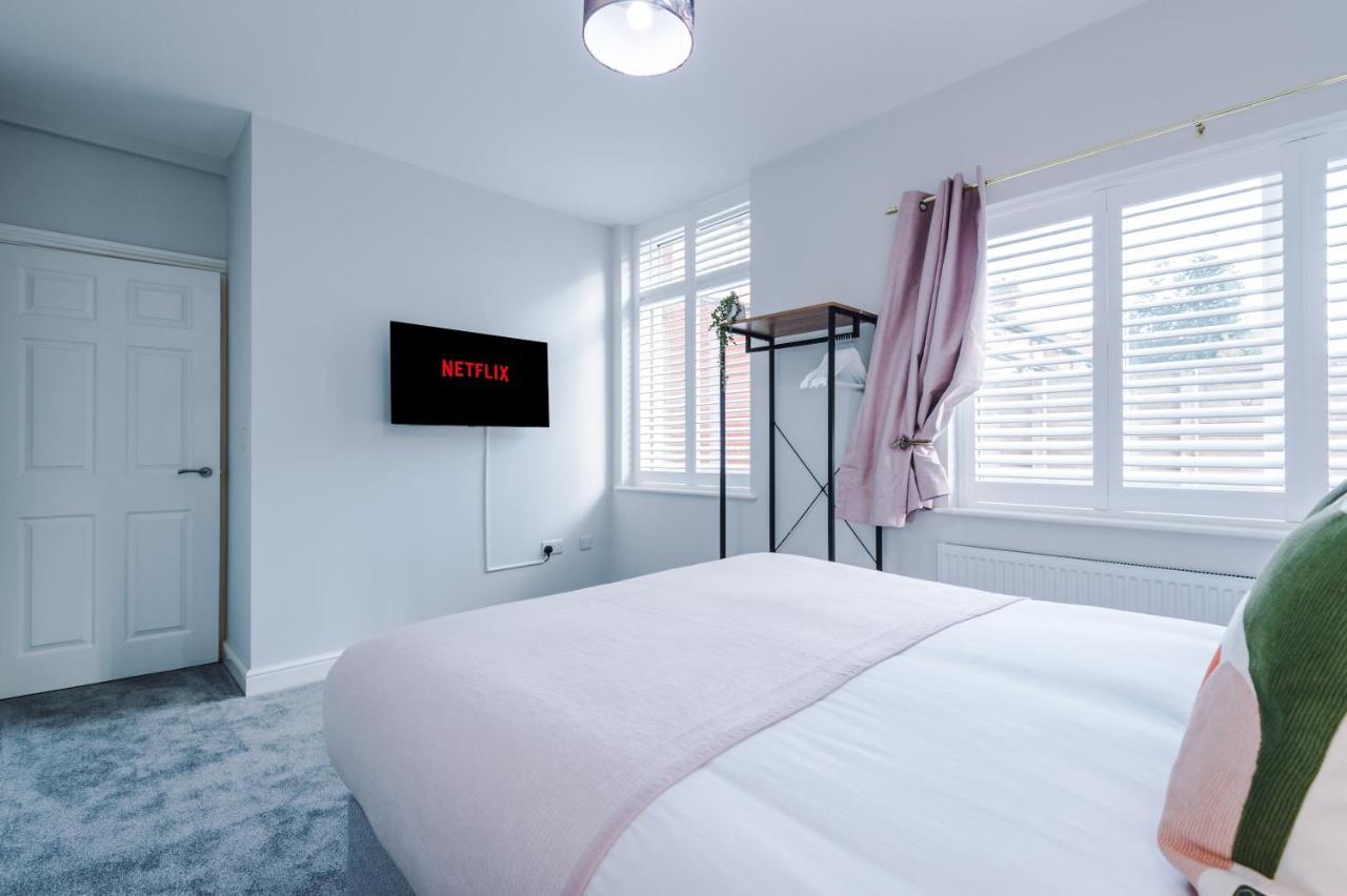 Beechwood Lodge Serviced Apartment Coventry Exteriör bild
